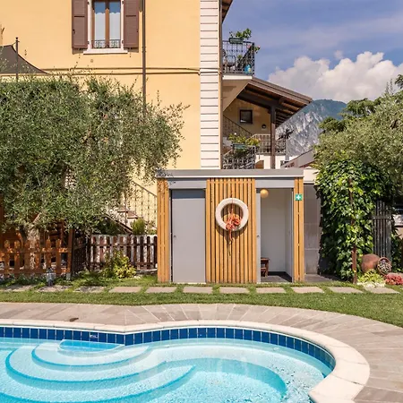 Residence Villa Degli Aranci-2